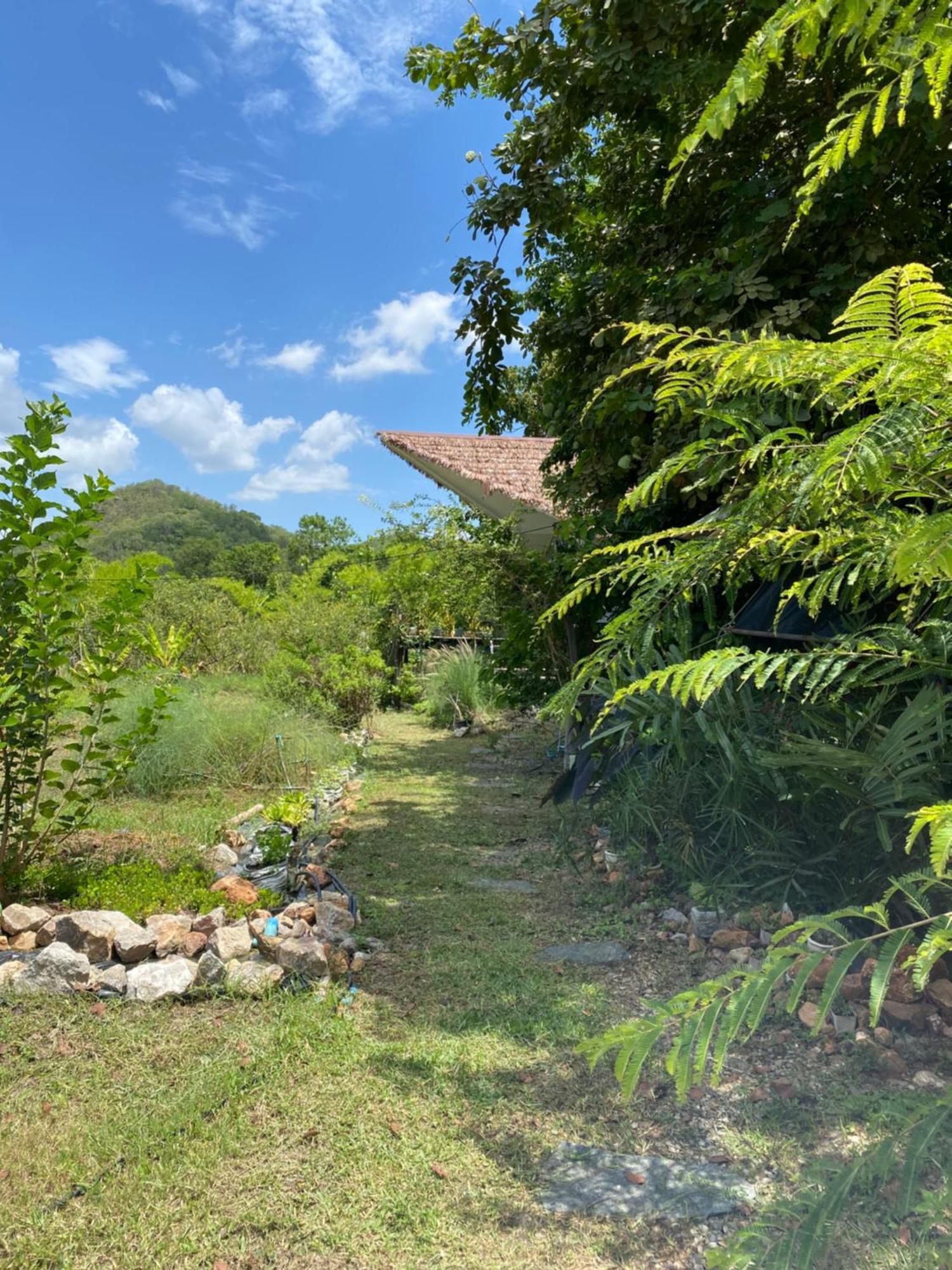 Villa Royal Mountain View Ratchaburi Esterno foto